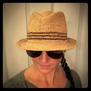 Gap Straw Fedora Size S/M